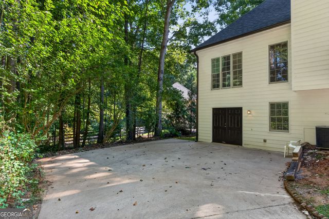 315 Thorntree Lane, Canton, GA 30115