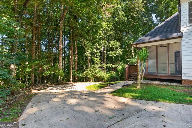315 Thorntree Lane, Canton, GA 30115