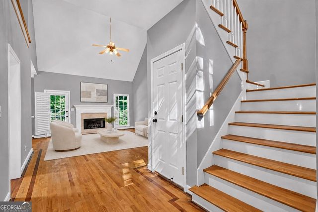 315 Thorntree Lane, Canton, GA 30115