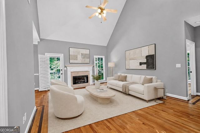 315 Thorntree Lane, Canton, GA 30115