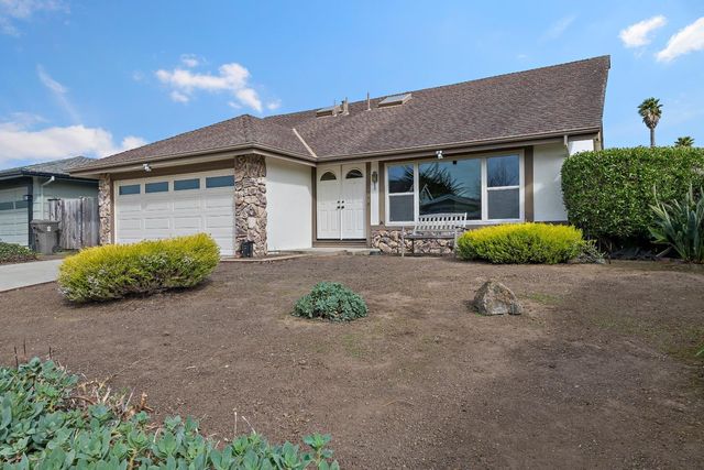 1519 Hawser Lane, Half Moon Bay, CA 94019