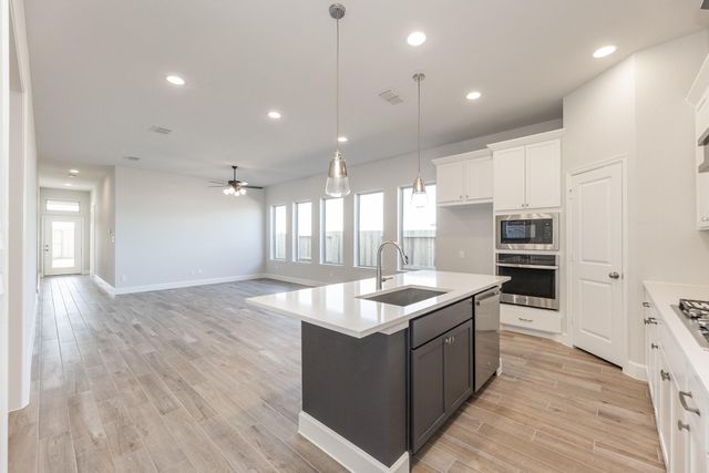 2922 Sunrise Field Lane, Brookshire, TX 77423