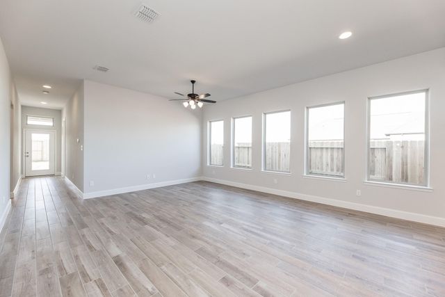 2922 Sunrise Field Lane, Brookshire, TX 77423