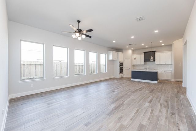 2922 Sunrise Field Lane, Brookshire, TX 77423