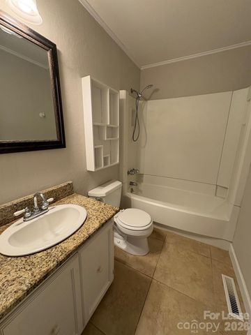 204 Grey Road, Davidson, NC 28036
