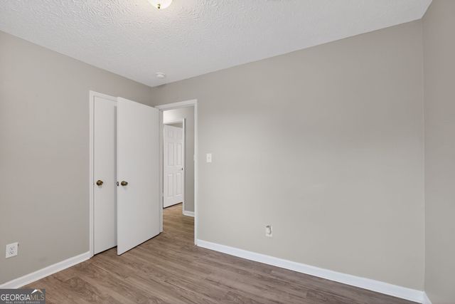 3520 Valley Chase Court, Lithonia, GA 30038