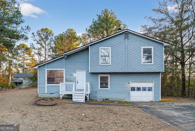 3520 Valley Chase Court, Lithonia, GA 30038