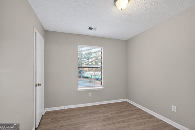 3520 Valley Chase Court, Lithonia, GA 30038