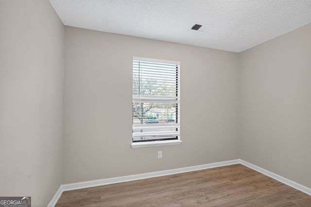 3520 Valley Chase Court, Lithonia, GA 30038