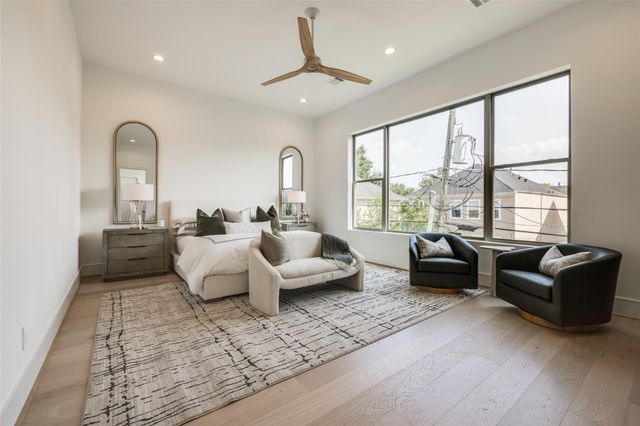 1511 Kipling Street, Houston, TX 77006