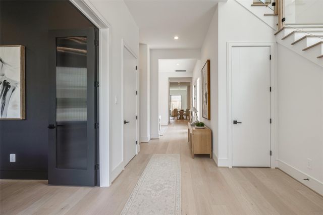 1511 Kipling Street, Houston, TX 77006