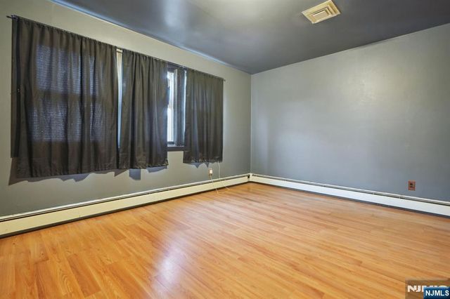 109 Dixon Avenue, Paterson, NJ 07501