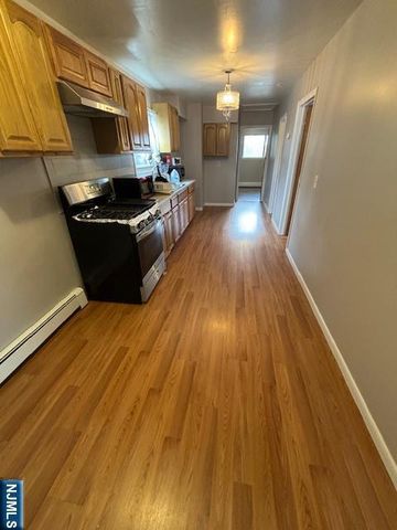 109 Dixon Avenue, Paterson, NJ 07501