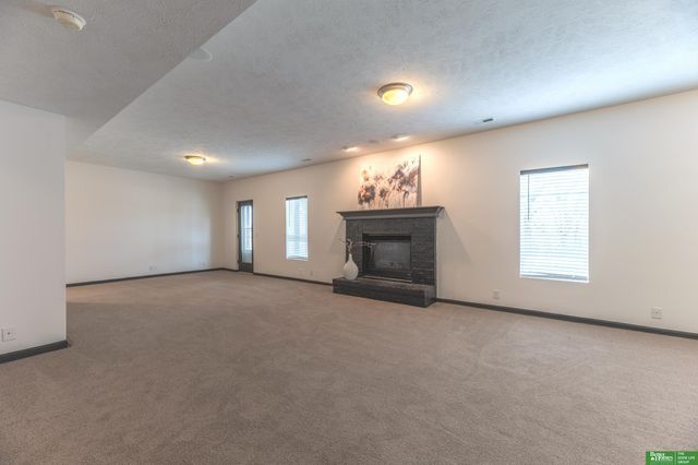 15818 Timberlane Drive, Omaha, NE 68136