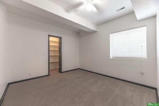 15818 Timberlane Drive, Omaha, NE 68136