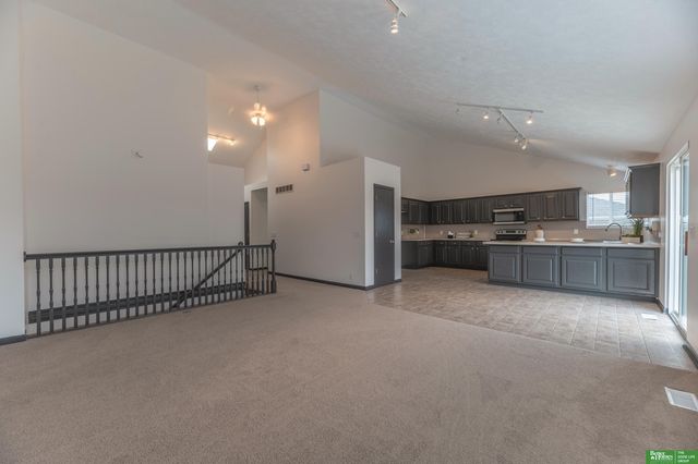 15818 Timberlane Drive, Omaha, NE 68136