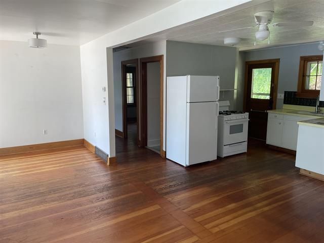 W10728 Tipperary Road, Poynette, WI 53955