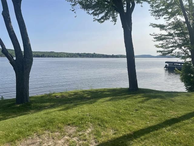 W10728 Tipperary Road, Poynette, WI 53955