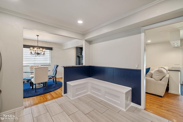 23200 Middlesex Street, St Clair Shores, MI 48080
