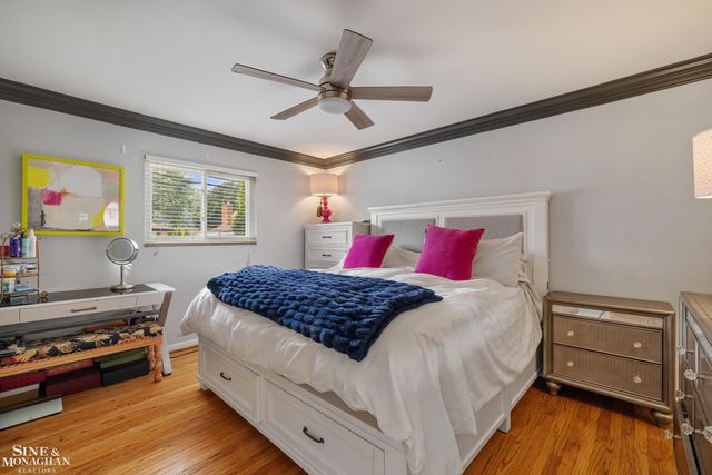 23200 Middlesex Street, St Clair Shores, MI 48080