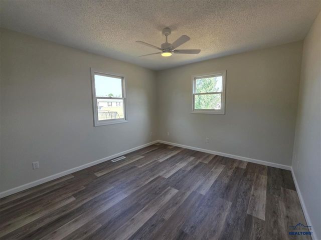 815 S 32nd Street, Spearfish, SD 57783