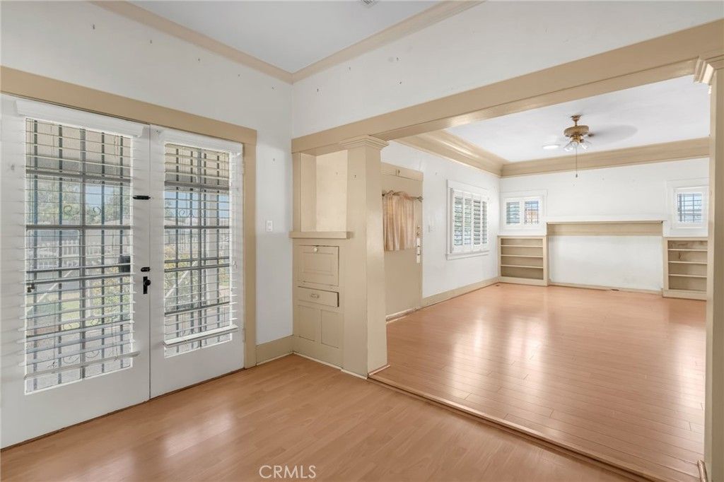 Image 13 of property listing at 451 E 124th, Los Angeles, CA 90061