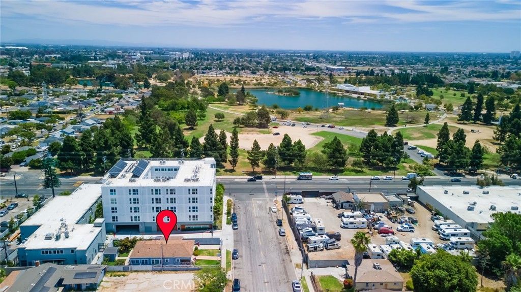 Image 42 of property listing at 451 E 124th, Los Angeles, CA 90061