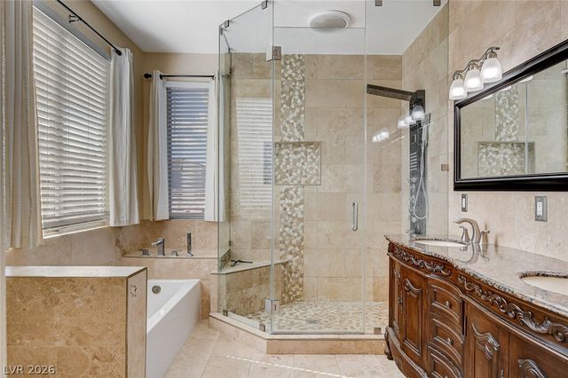 9083 Iron Crow Avenue, Las Vegas, NV 89147