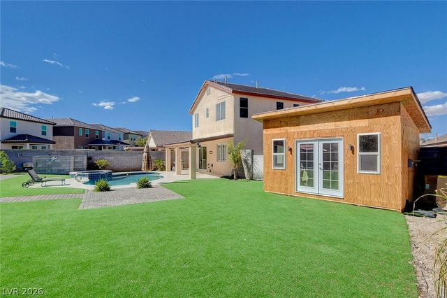 9083 Iron Crow Avenue, Las Vegas, NV 89147