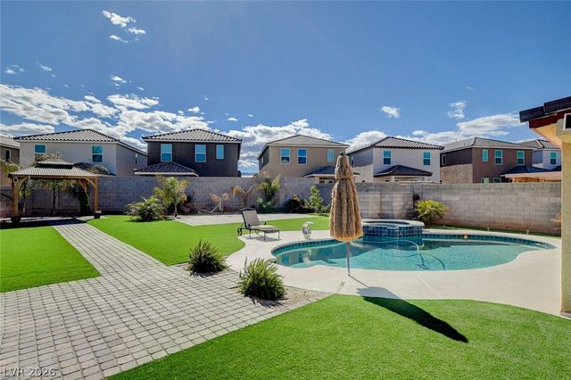 9083 Iron Crow Avenue, Las Vegas, NV 89147