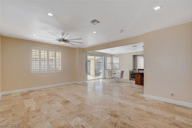 9083 Iron Crow Avenue, Las Vegas, NV 89147
