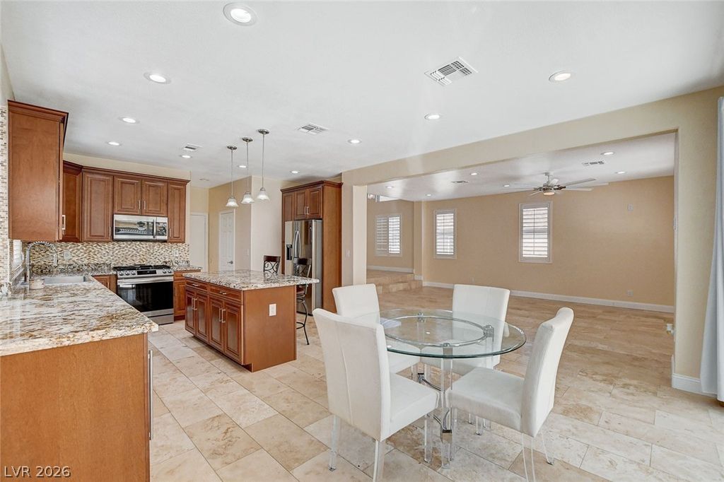 Image 14 of property listing at 9083 Iron Crow Avenue, Las Vegas, NV 89147