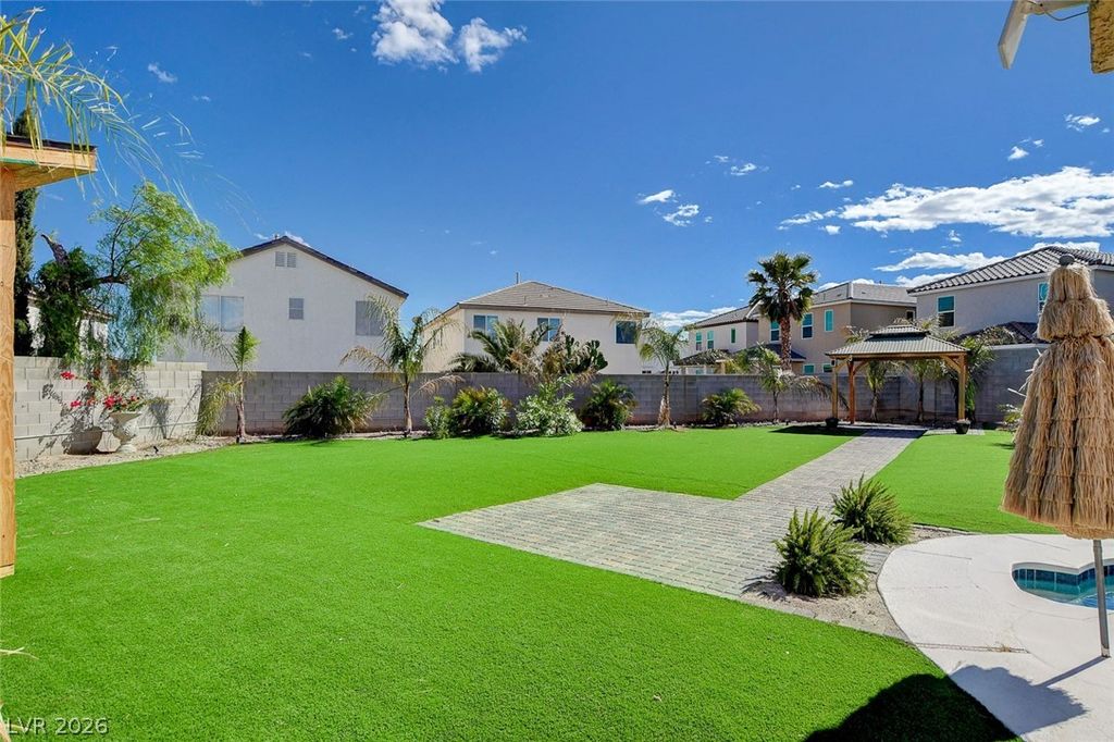 Image 4 of property listing at 9083 Iron Crow Avenue, Las Vegas, NV 89147