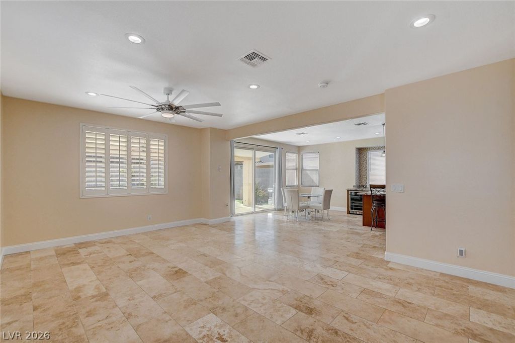 Image 8 of property listing at 9083 Iron Crow Avenue, Las Vegas, NV 89147