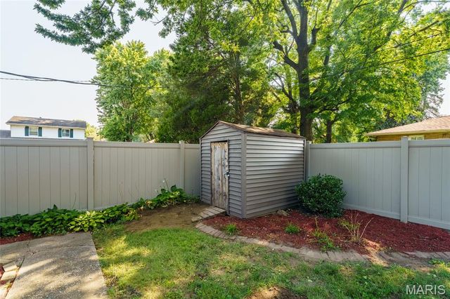 3313 Maryville Road, Granite City, IL 62040