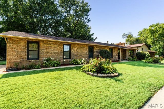 3313 Maryville Road, Granite City, IL 62040