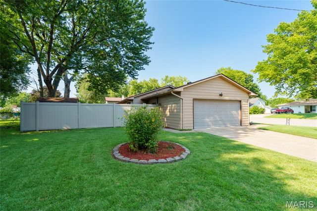 3313 Maryville Road, Granite City, IL 62040