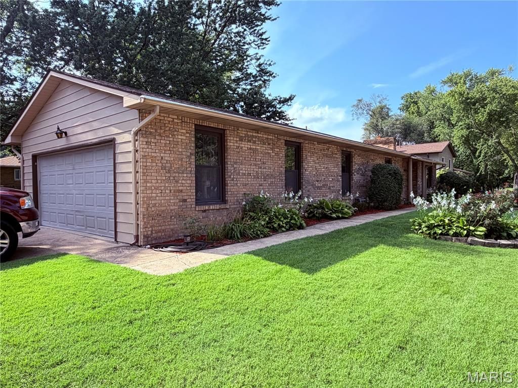3313 Maryville Road, Granite City, IL 62040