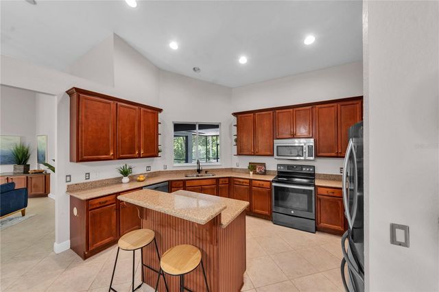 36510 SAINT JOE ROAD, Dade City, FL 33525