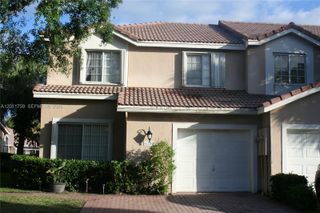 6200 NW 74th Ct, Parkland, FL 33067