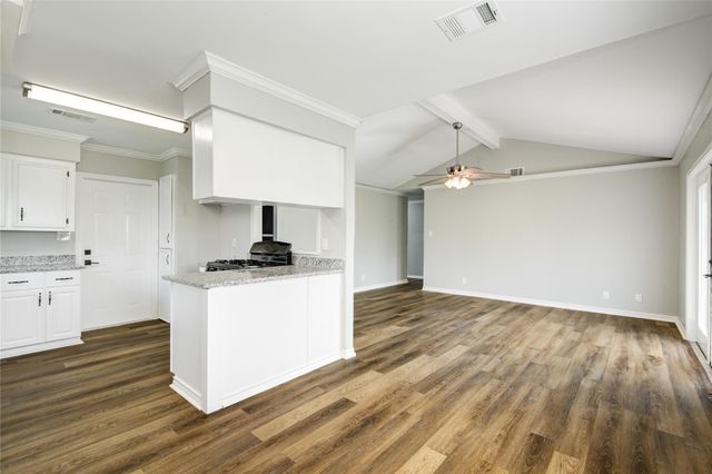 20244 County Road 510w, Brazoria, TX 77422