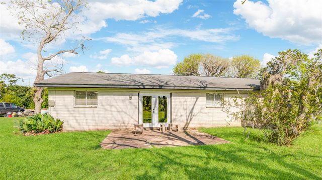 20244 County Road 510w, Brazoria, TX 77422