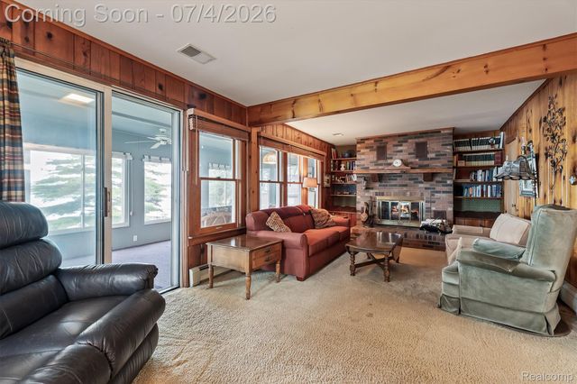 93 Danforth Street, White Lake Charter Township, MI 48386
