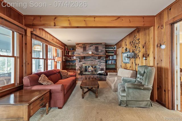 93 Danforth Street, White Lake Charter Township, MI 48386