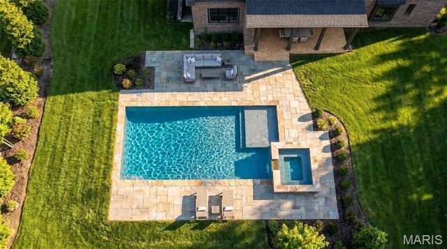 1 TBB Scottsdale @ Ballas Ridge, Des Peres, MO 63131