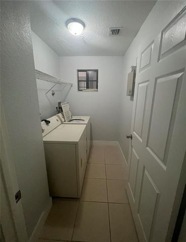 2801 Riverside Drive 204, Coral Springs, FL 33065