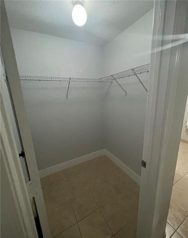 2801 Riverside Drive 204, Coral Springs, FL 33065