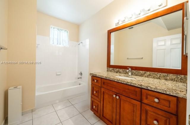 3745 Heron Ridge Ln 3745, Weston, FL 33331