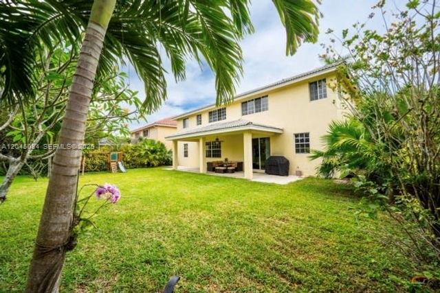 3745 Heron Ridge Ln 3745, Weston, FL 33331