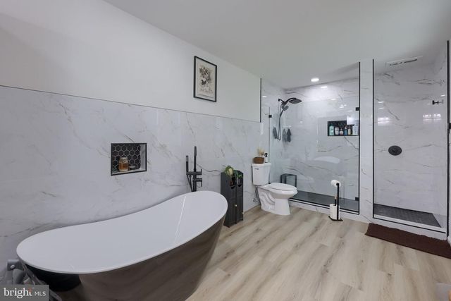 1321 VALLEY VIEW RD, York, PA 17403